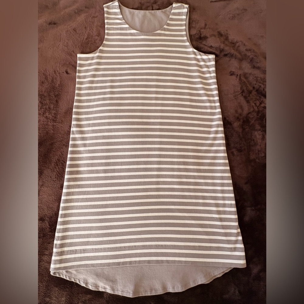 💥MoviNG sALe‼️ GARNET HILL Stripe Sleeveless Dress. Sz XS
